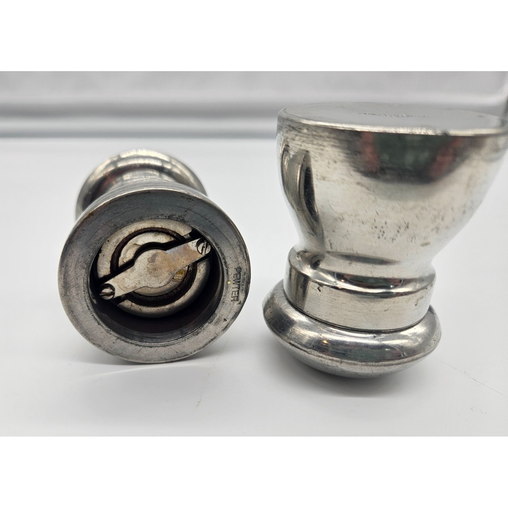 Raimond Pewter - Salt Shaker and Pepper Grinder - made in Italy - 2" tall - Picture 7 of 12